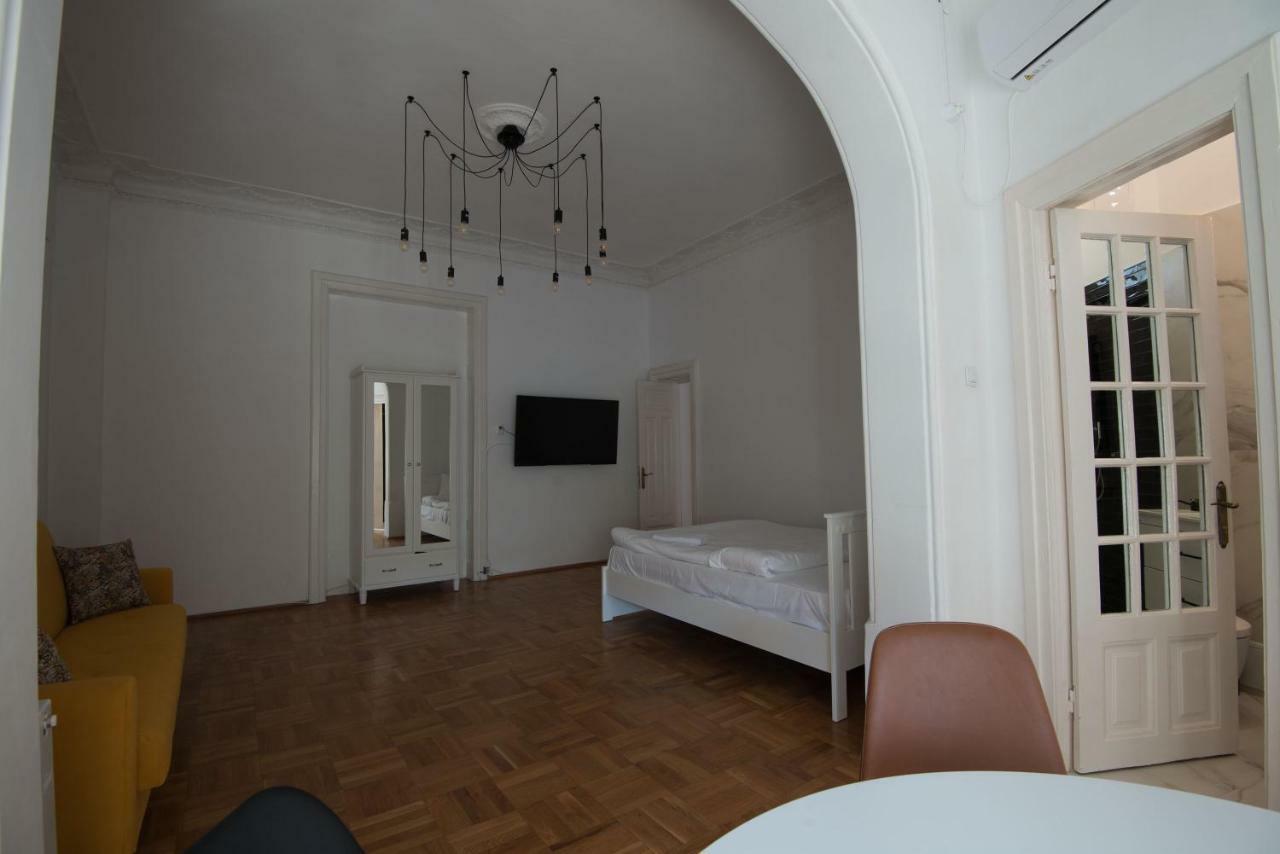 George Enescu Suites บูคาเรสต์ ภายนอก รูปภาพ